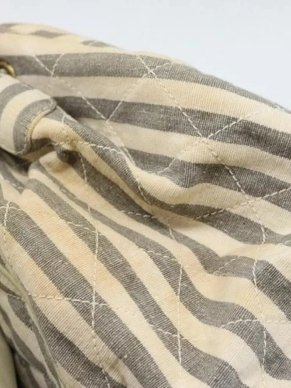 CHANEL Striped Matelasse Chain Shoulder Bag Canvas White Gray CC Auth bs3642 - Picture 13 of 16